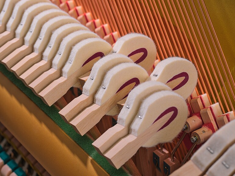 Feature image of the hammer designed for B series